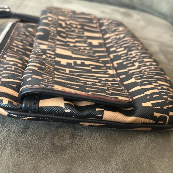 L.A.M.B Crossbody Bag - Picture 6 of 6